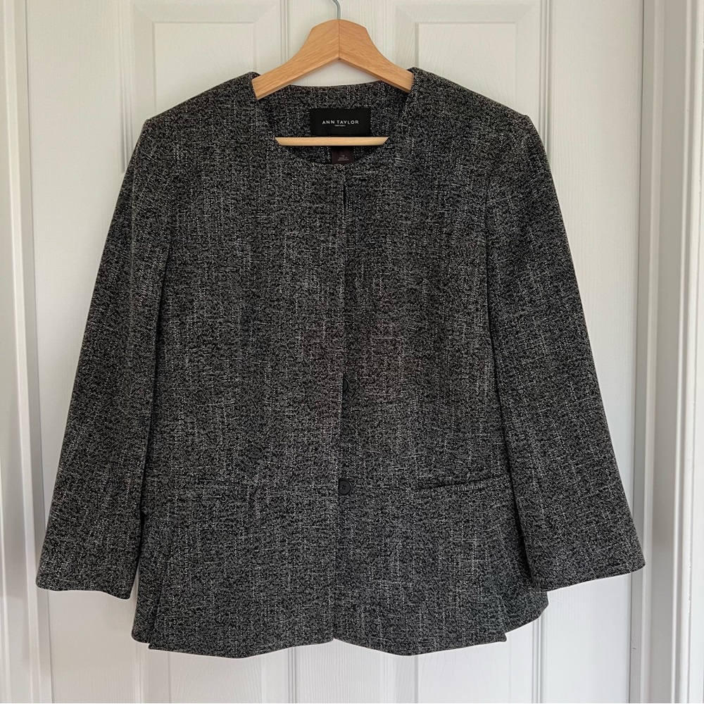 Ann Taylor Jacket Size 10, dark grey
